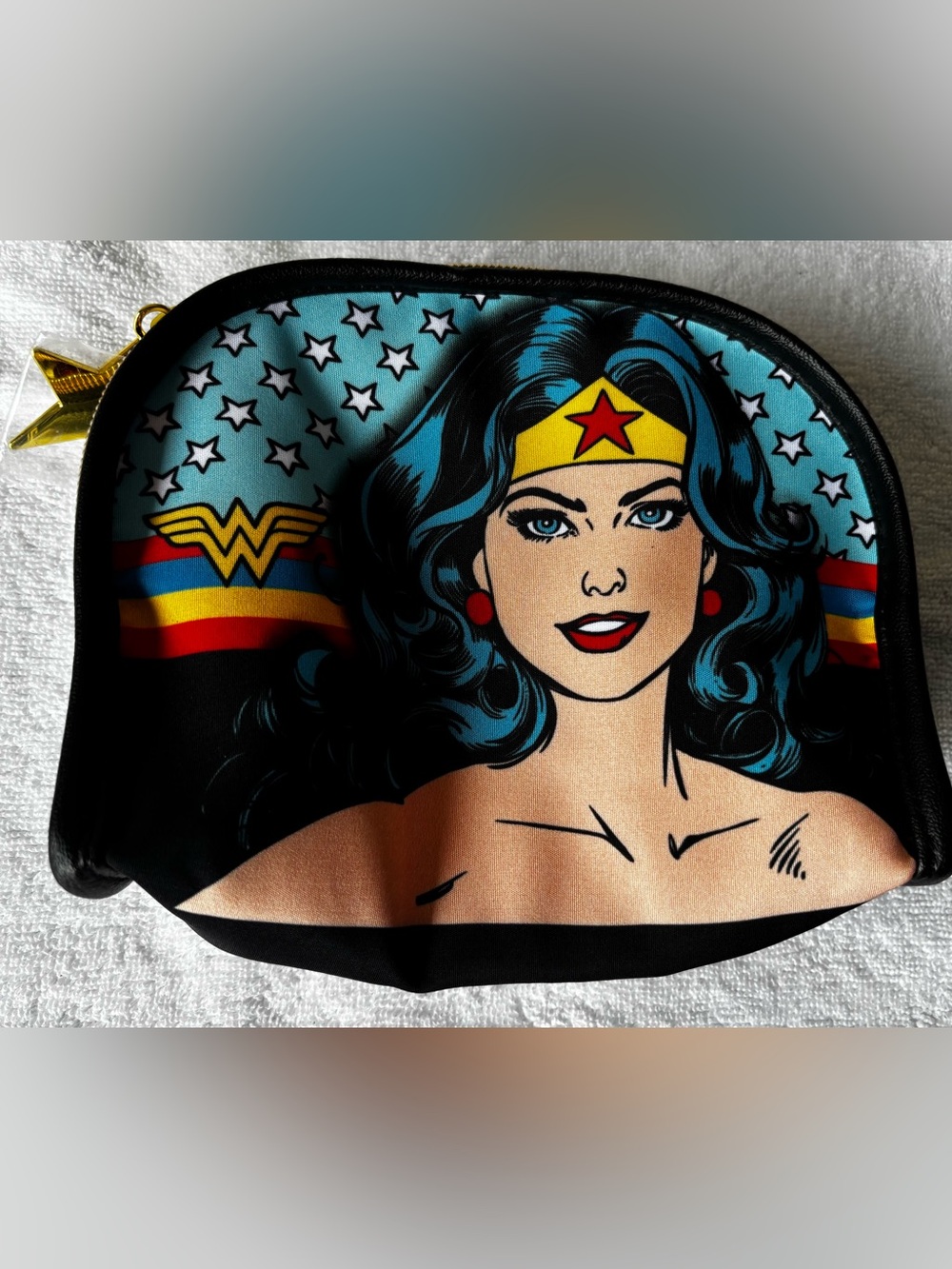 Wonder Woman Graphic Cosmetic Bag new
